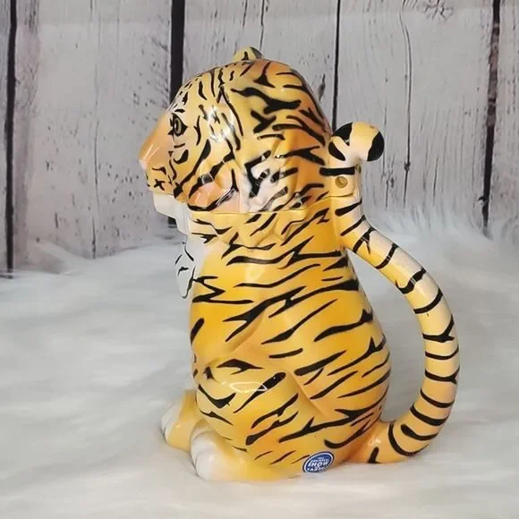 Collectible 3D Tiger Plastic Mug Cup Ringling Bros Barnum & Bailey Circus 8" - Picture 3 of 13